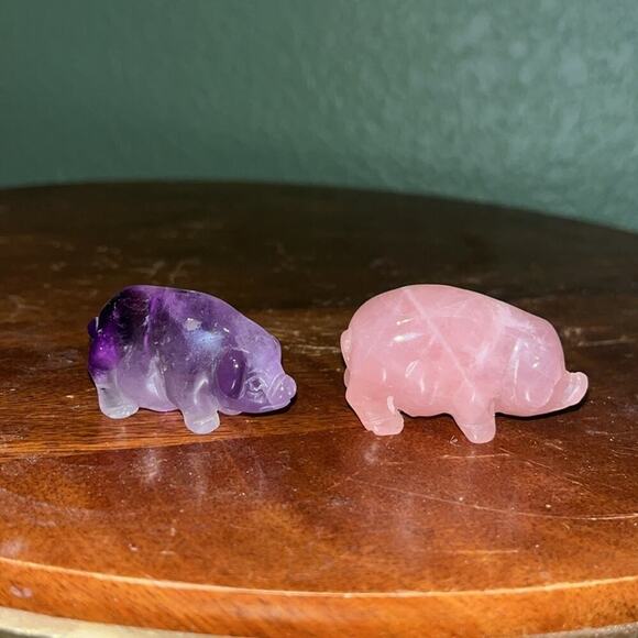 Pair natural crystal carved pigs - Picture 4 of 7